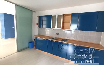 PRENÁJOM - Kancelárske priestory v RD - EXPISreal