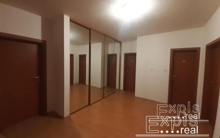 PREDANÉ 4izb veľký byt s výhľadom novostavba DOMINANT  Petržalka  EXPIS REAL