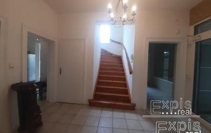 PRENÁJOM  8 izb dom so saunou Nové Mesto EXPIS REAL