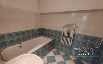 PRENÁJOM 4 izbový byt s terasou a parkovaním Staré mesto EXPISREAL