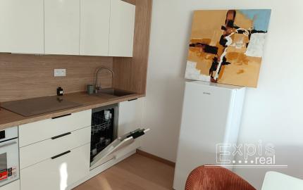 NA PRENÁJOM - Štýlový 2-izbový byt v SKY PARK  - zariadený,  s možnosťou prenájmu parkovania aj pivnice