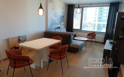 NA PRENÁJOM - Štýlový 2-izbový byt v SKY PARK  - zariadený,  s možnosťou prenájmu parkovania aj pivnice