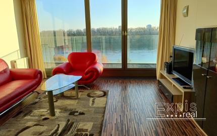 PRENAJOM 2 izbovy byt EUROVEA Expis real