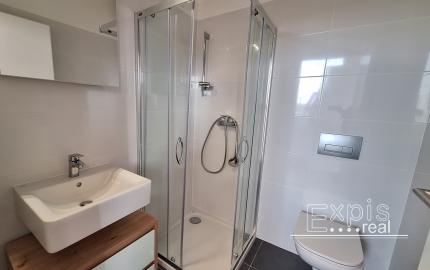 PRENÁJOM 4izb veľkometrážny byt s terasou a parkovaním SLNEČNICE Expisreal