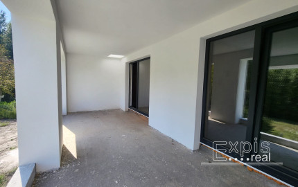 PREDAJ novostavba rodinný dom Dunajský Klátov