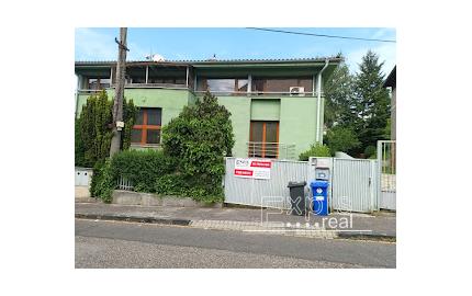 Prenájom - 4 izb. atypické bývanie v RD - EXPISreal