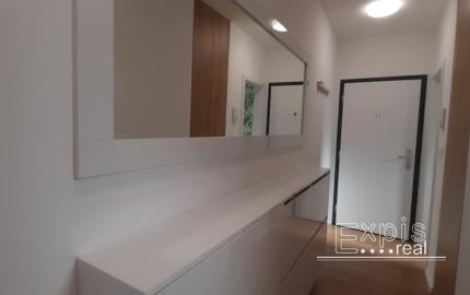 PREDAJ 2 izbový štýlový byt so záhradou Ružinov EXPISREAL