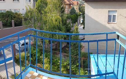 PRENÁJOM 2 izb. byt s balkónom, pri HRADE, Krátka ul., BA Staré Mesto EXPIS REAL