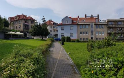 PRENÁJOM 2 izb. byt s balkónom, pri HRADE, Krátka ul., BA Staré Mesto EXPIS REAL