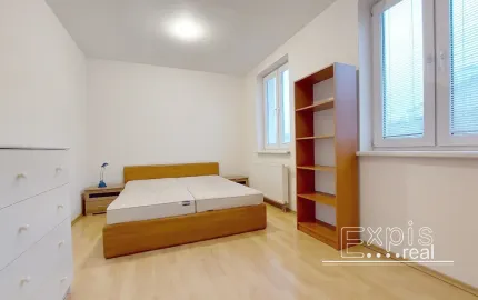 PRENÁJOM 3izb priestranný byt Staré mesto Expisreal