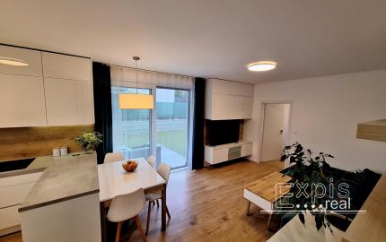 PREDAJ 2 izbový štýlový byt so záhradou Ružinov EXPISREAL