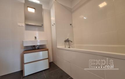 PRENÁJOM 4izb byt s veľkou terasou a parkovaním SLNEČNICE Expisreal