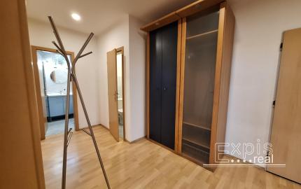 PRENÁJOM 3izb  byt Staré mesto Šancová orientácia do tichého dvora Expisreal