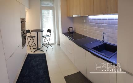 PRENÁJOM 2 izbový byt s dvomi balkónmi, Poľská ulica, Bratislava – Staré Mesto, EXPIS REAL