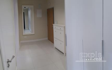 PRENÁJOM 2 izbový byt s dvomi balkónmi, Poľská ulica, Bratislava – Staré Mesto, EXPIS REAL