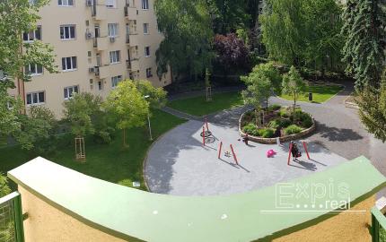 PRENÁJOM 2 izbový byt s dvomi balkónmi, Poľská ulica, Bratislava – Staré Mesto, EXPIS REAL