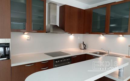 PREDAJ Rodinný dom Chorvátsky Grob, Čierna voda, EXPIS REAL