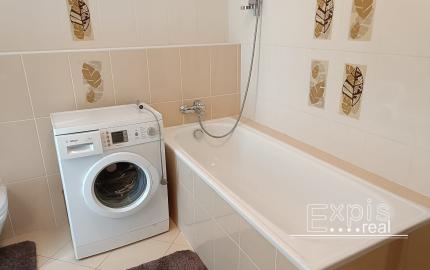 PREDAJ Rodinný dom Chorvátsky Grob, Čierna voda, EXPIS REAL