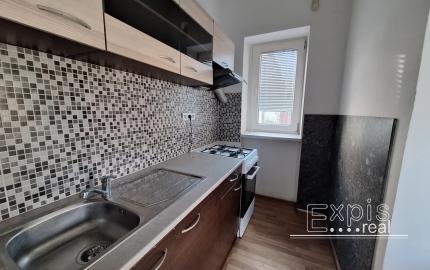PRENÁJOM 5 izb dom Prievoz Ružinov EXPISREAL