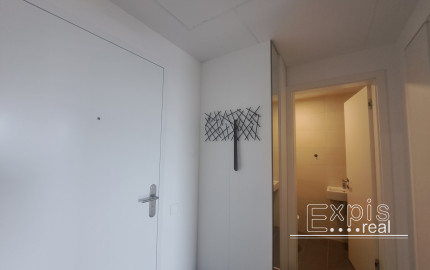PRENÁJOM 2izb byt SKYPARK s výhľadom na hrad Bottova Staré mesto EXPISREAL
