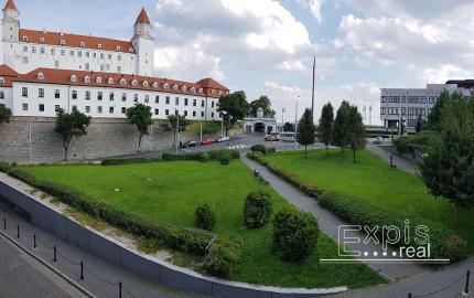 PRENÁJOM 2 izb. byt s balkónom, pri HRADE, Krátka ul., BA Staré Mesto EXPIS REAL