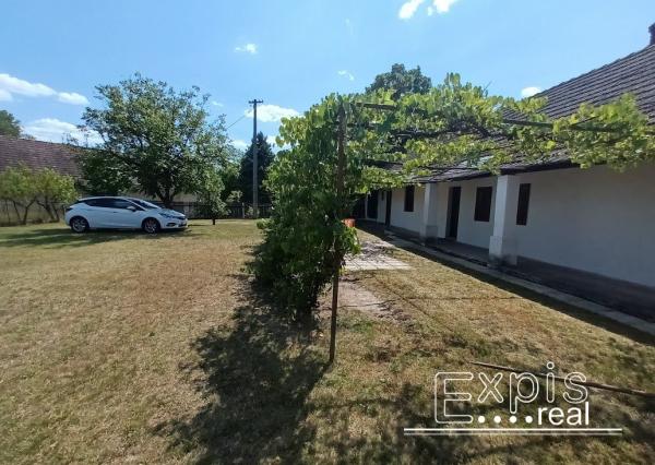 PREDAJ – VIDIECKY DOM, CHALUPA  TOMKY – EXPISREAL