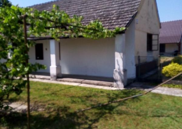 PREDAJ – VIDIECKY DOM, CHALUPA  TOMKY – EXPISREAL