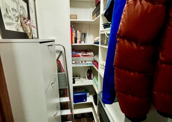 Predaj krásneho 2 i. bytu so šatnìkom, RK Expisreal