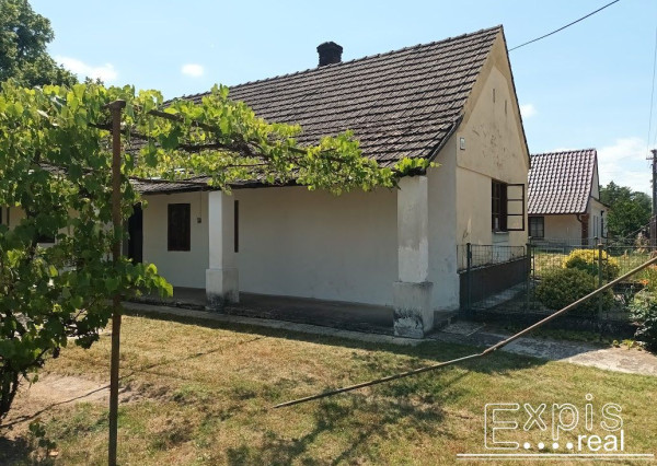 PREDAJ – VIDIECKY DOM, CHALUPA  TOMKY – EXPISREAL