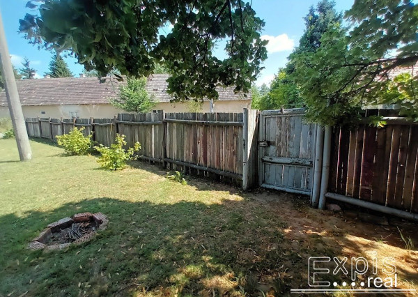 PREDAJ – VIDIECKY DOM, CHALUPA  TOMKY – EXPISREAL