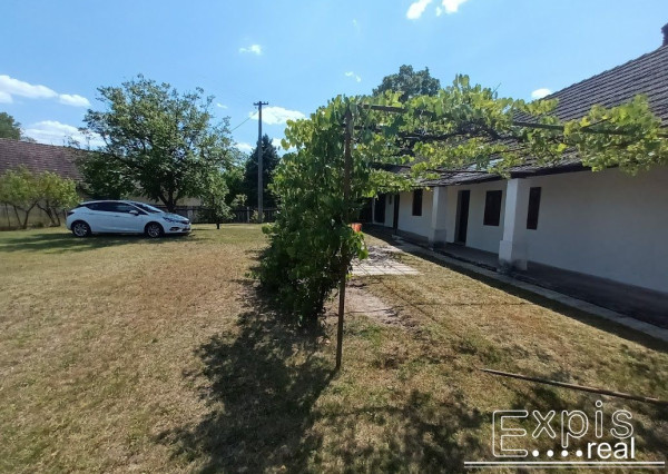 PREDAJ – VIDIECKY DOM, CHALUPA  TOMKY – EXPISREAL