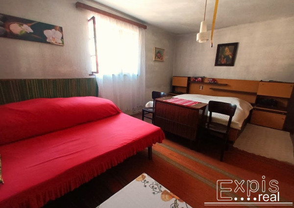 PREDAJ – VIDIECKY DOM, CHALUPA  TOMKY – EXPISREAL