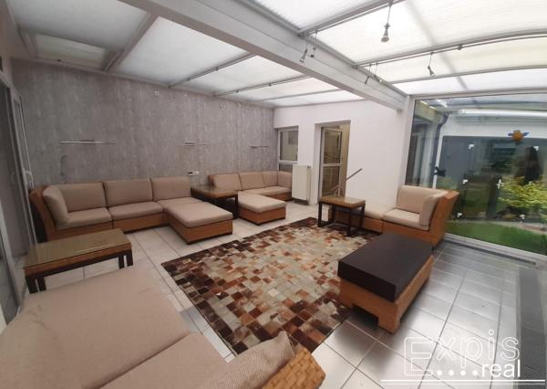 PRENÁJOM  8 izb dom so saunou Nové Mesto EXPIS REAL