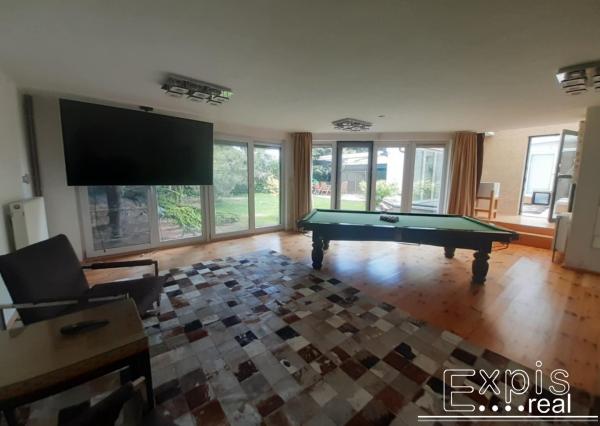 PRENÁJOM  8 izb dom so saunou Nové Mesto EXPIS REAL