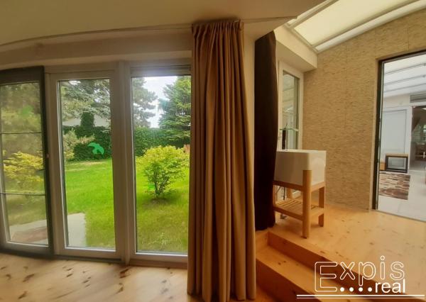 PRENÁJOM  8 izb dom so saunou Nové Mesto EXPIS REAL