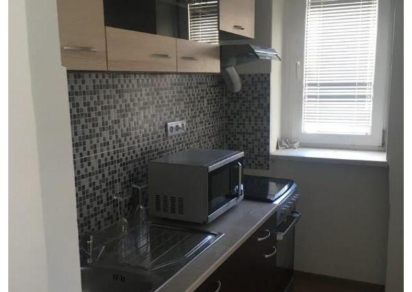 PRENÁJOM  5 izb priestranný RD vhodný aj na kancelárie Prievoz Ružinov EXPIS REAL