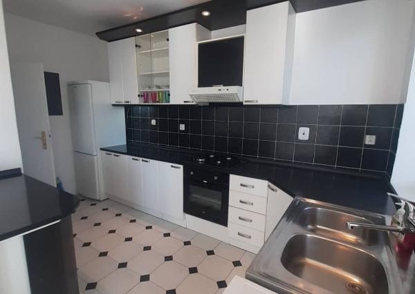 PRENÁJOM  6 izb dom s krásnym výhľadom pri lese na KOLIBE Nové mesto  EXPIS REAL