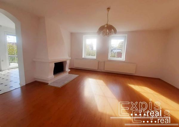 PRENÁJOM  6 izb dom s krásnym výhľadom pri lese na KOLIBE Nové mesto  EXPIS REAL