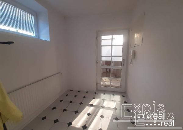 PRENÁJOM  6 izb dom s krásnym výhľadom pri lese na KOLIBE Nové mesto  EXPIS REAL