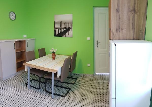 PRENÁJOM 2 izb. byt s balkónom, pri HRADE, Krátka ul., BA Staré Mesto EXPIS REAL