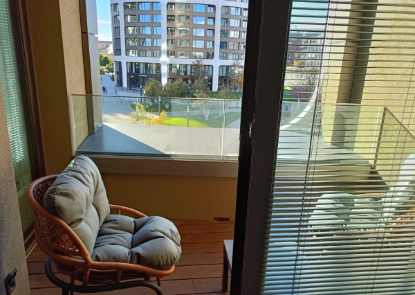 NA PRENÁJOM - Štýlový 2-izbový byt v SKY PARK  - zariadený,  s možnosťou prenájmu parkovania aj pivnice