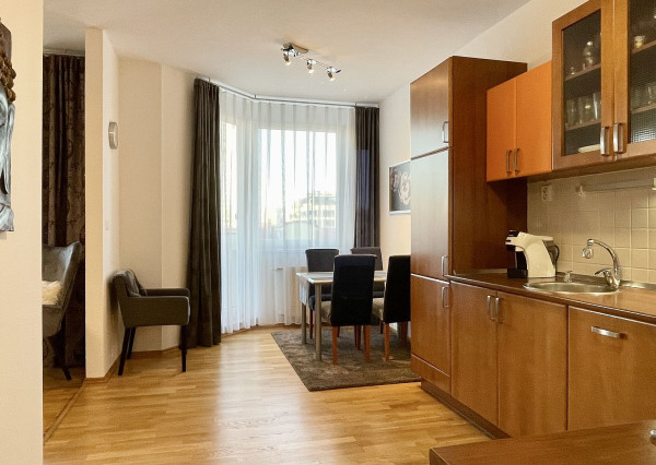 PRENÁJOM 3 izb. byt s parkingom, Kýčerského ulica, BA Staré Mesto Expis real