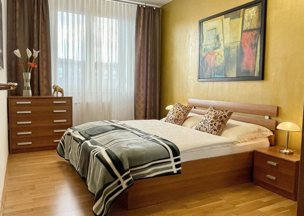 PRENÁJOM 3 izb. byt s parkingom, Kýčerského ulica, BA Staré Mesto Expis real