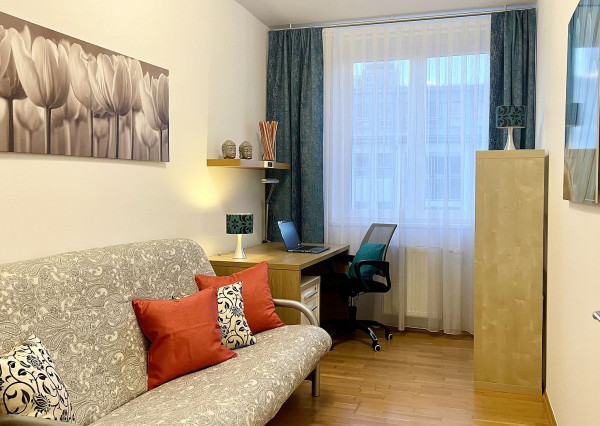 PRENÁJOM 3 izb. byt s parkingom, Kýčerského ulica, BA Staré Mesto Expis real