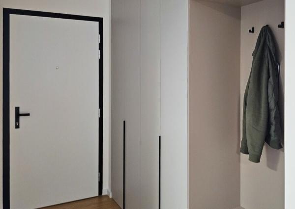 PRENÁJOM 2izb dogfriendly byt s balkónom a parkovaním Zwirn NIVY Expisreal