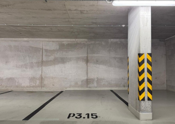 PRENÁJOM 2izb dogfriendly byt s balkónom a parkovaním Zwirn NIVY Expisreal