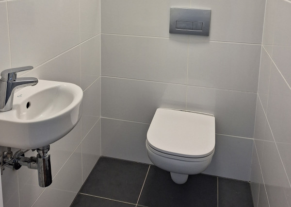 PRENÁJOM 4izb byt s veľkou terasou a parkovaním SLNEČNICE Expisreal