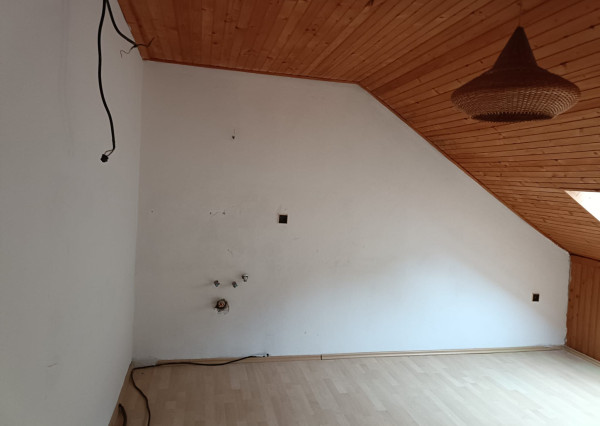 PRENÁJOM Rodinný dom  ulica Podháj, Bratislava – Lamač EXPIS REAL