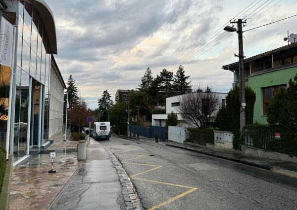 Prenájom - 4 izb. atypické bývanie v RD - EXPISreal