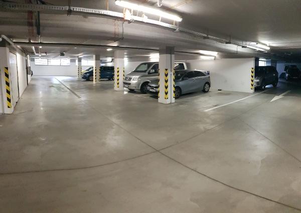 PRENÁJOM  Parkovacie miesto Antolská ulica, Bratislava Petržalka EXPIS REAL